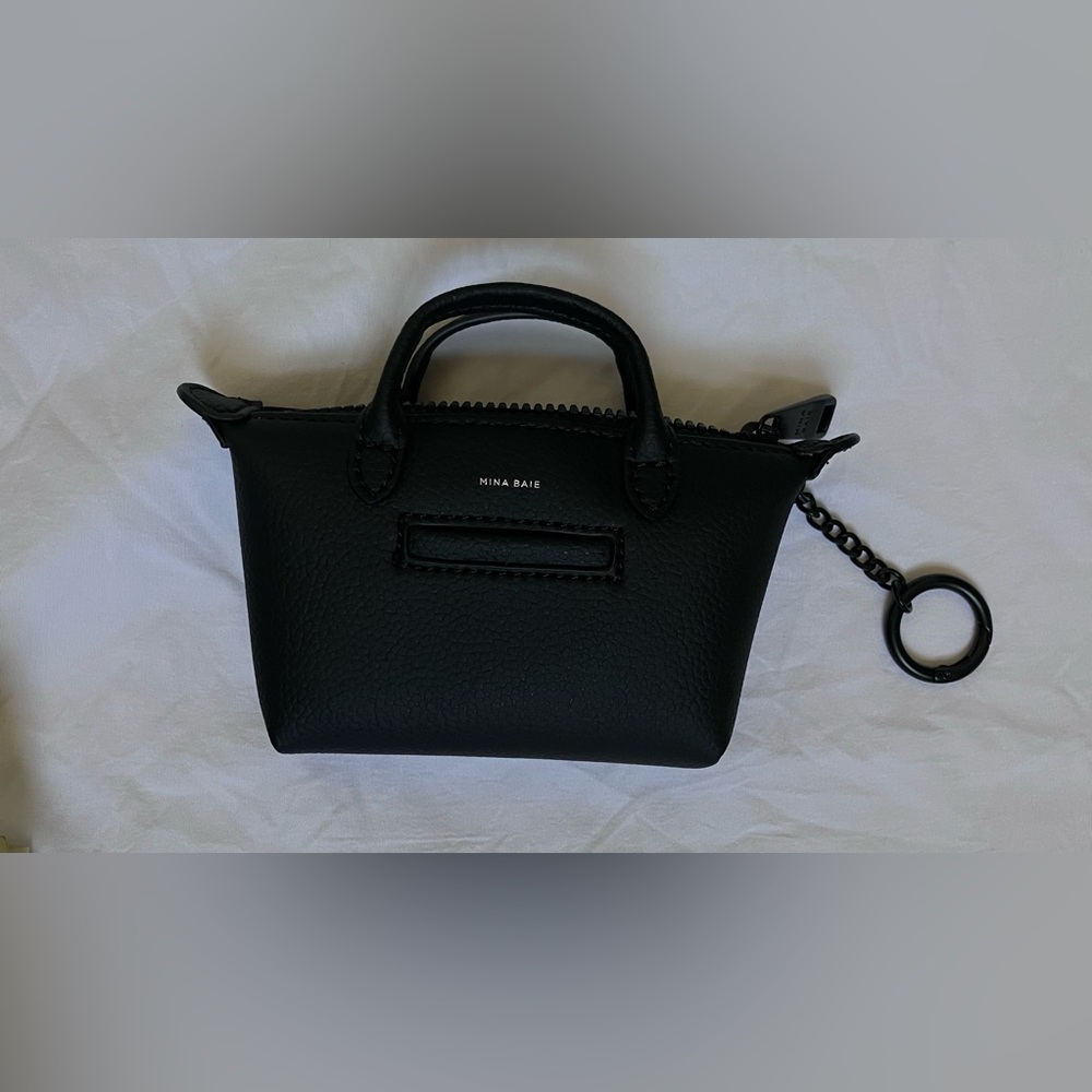 Mina Baie Black vegan Leather Women's Bag keychain